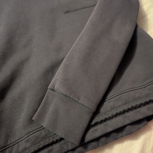 Under Armour Black Sweatshirt with Logo - Picture 6 of 6